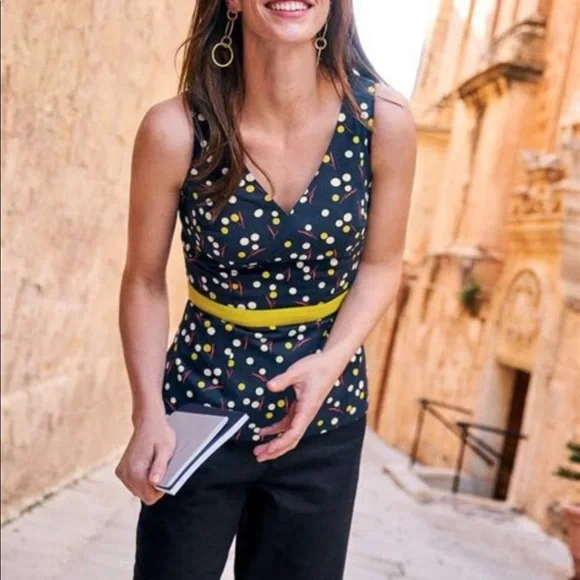 Boden Sinead fitted top - Picture 9 of 10